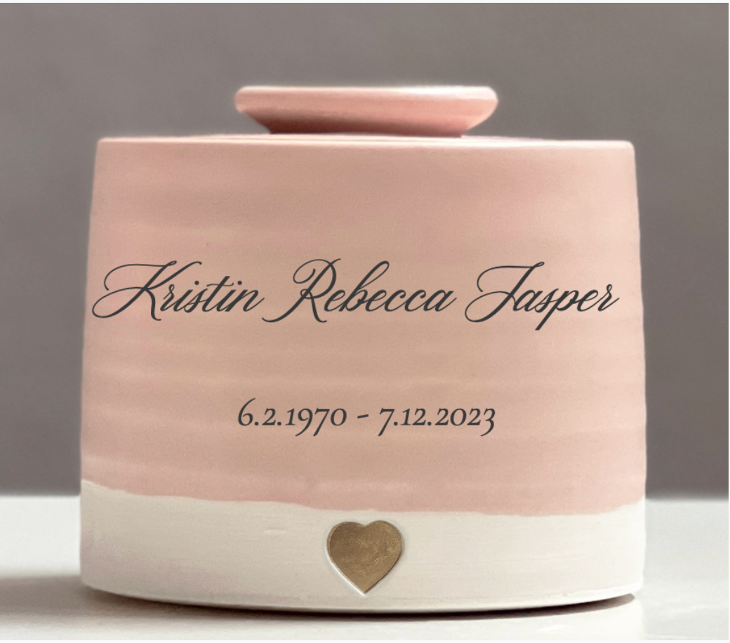 Medium - Low Adult Urn