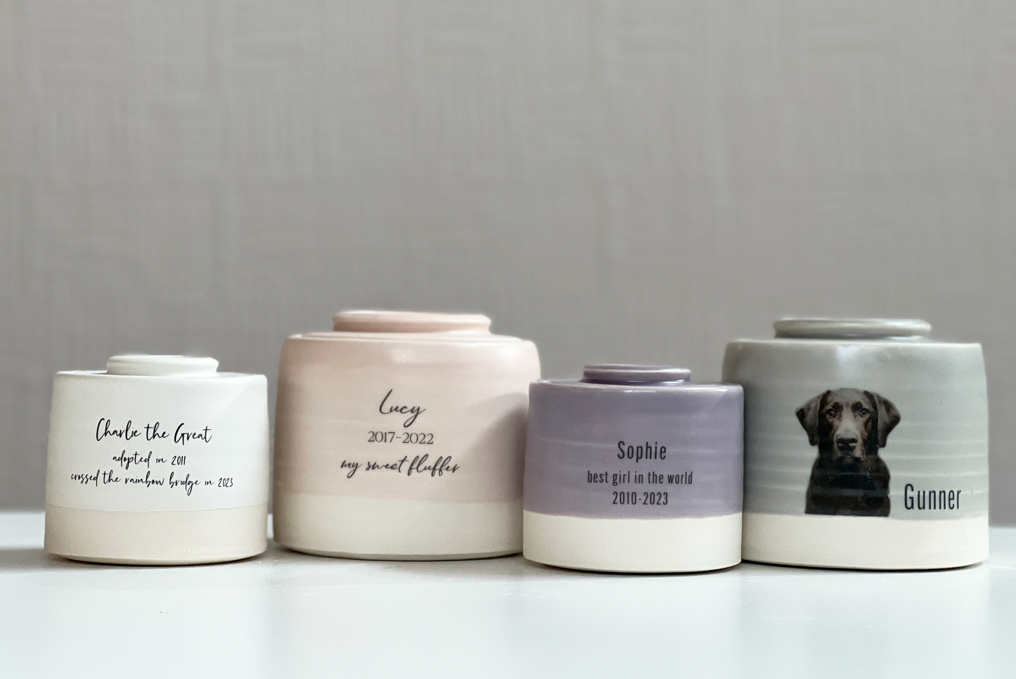 XS Low Size Urn. Pet Urn
