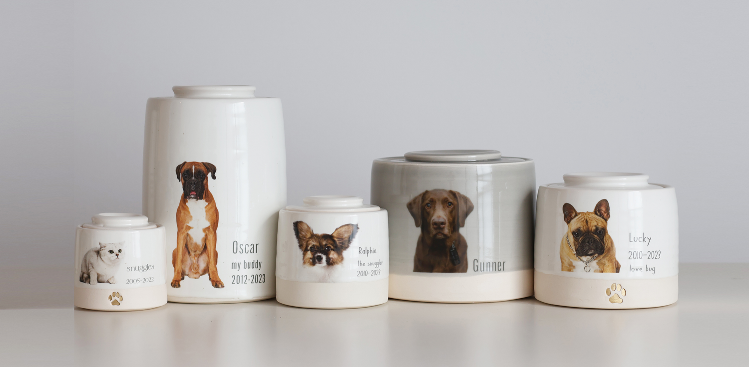 custom pet urns