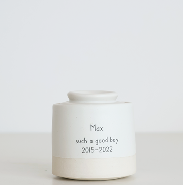 XS Low Size Urn. Pet Urn