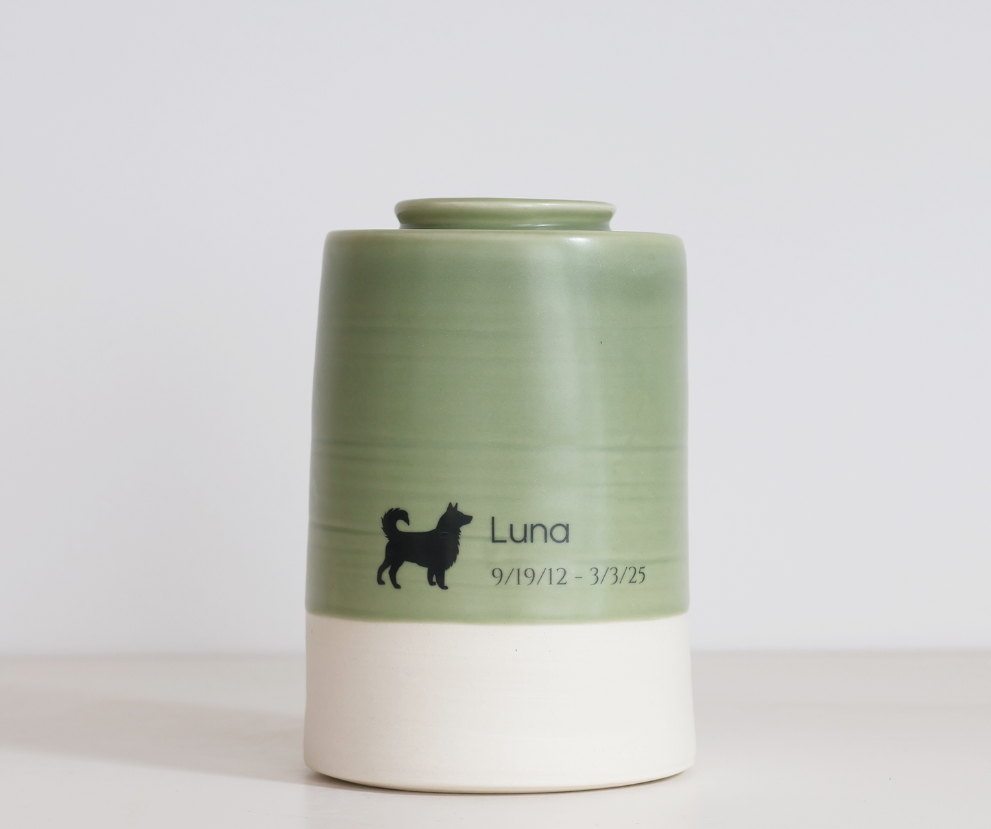 Large Tall Pet Urn with Pet Silhouette