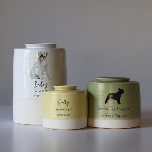 Extra Large Wide Pet Urn with Pet Silhouette